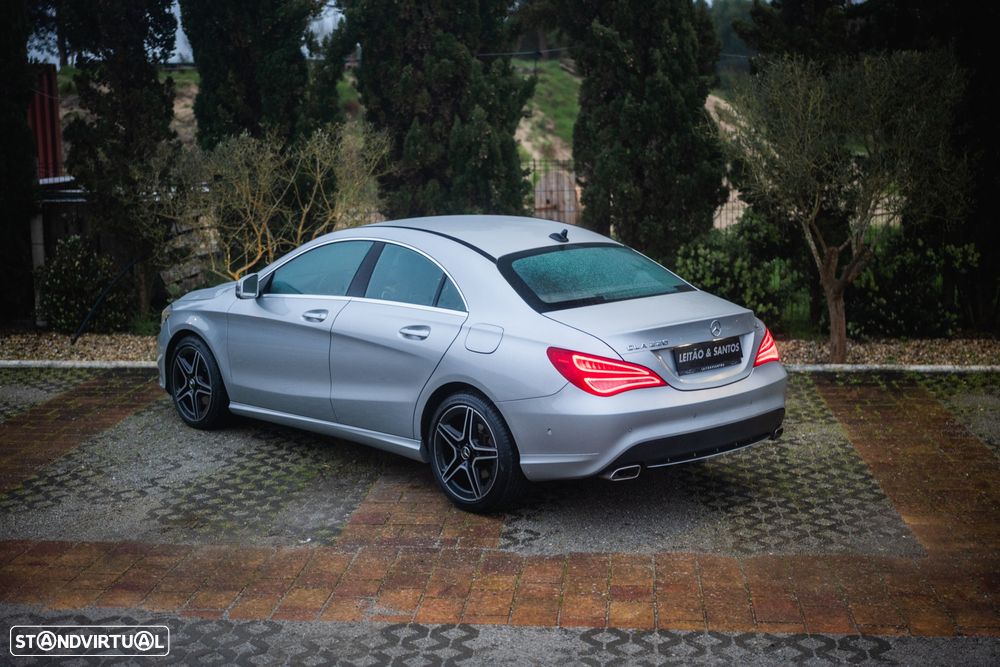 Mercedes-Benz CLA 220 CDI 7G-DCT Urban - 36