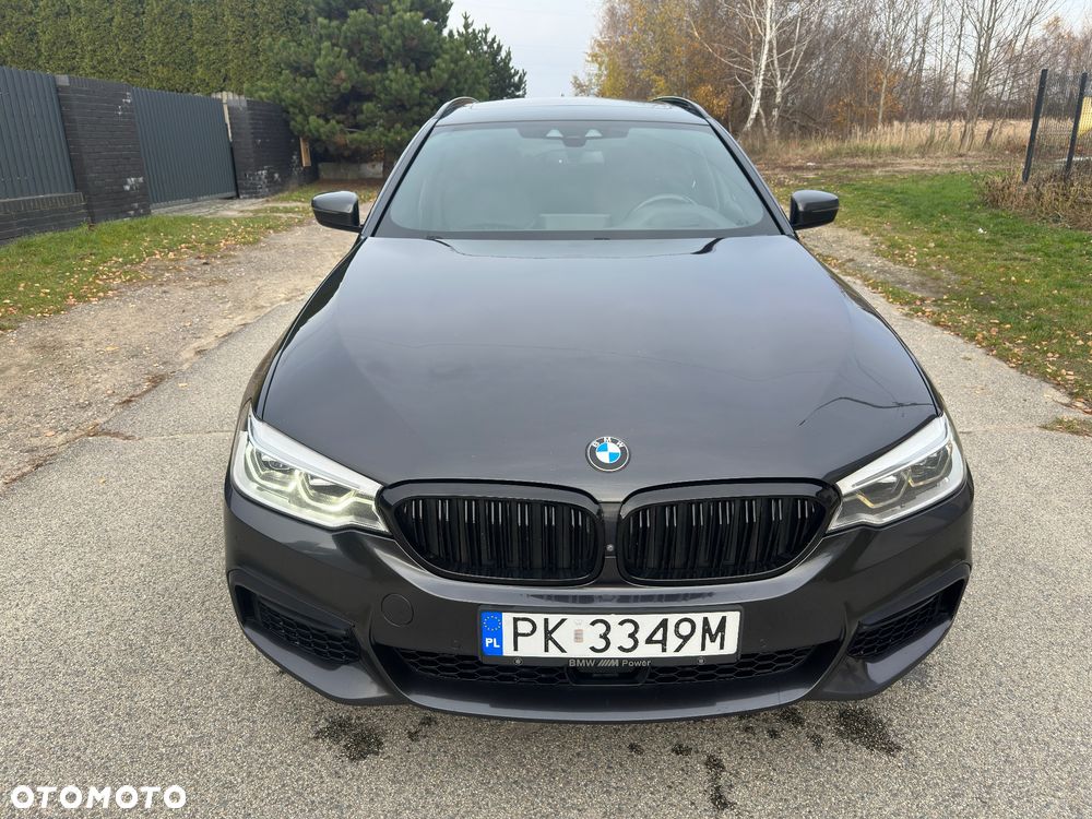 BMW Seria 5 530d xDrive - 7