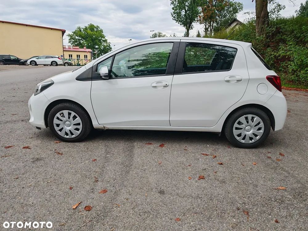 Toyota Yaris - 5