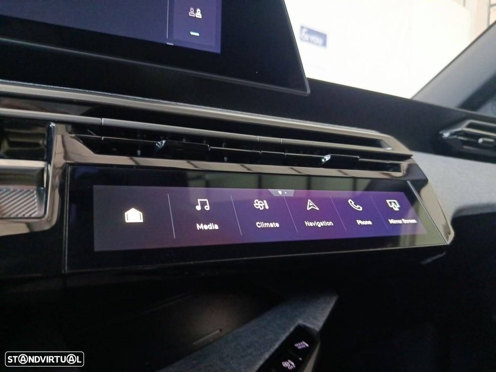 Peugeot 3008 1.2 Hybrid Allure e-DCS6 - 21