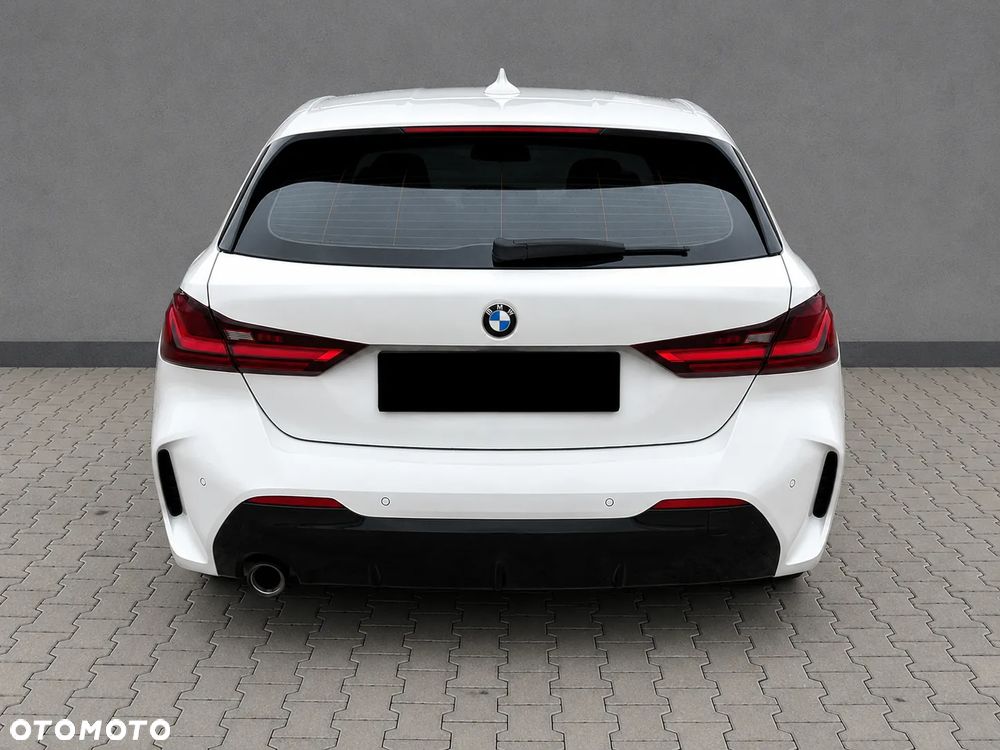 BMW Seria 1 116i M Sport - 5