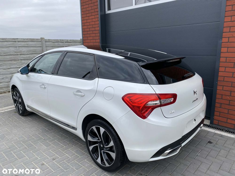Citroën DS5 HDi 165 SportChic - 3