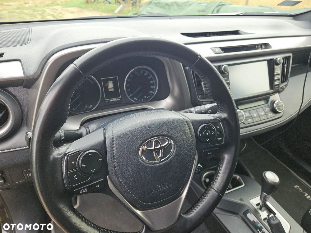 Toyota RAV4 Hybrid Prestige 4x2 - 18