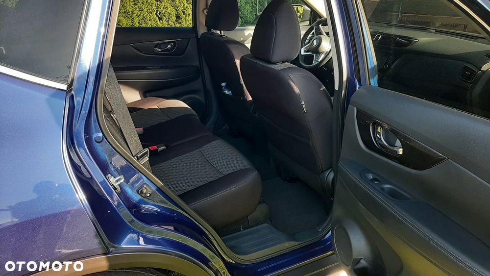 Nissan Rogue - 13