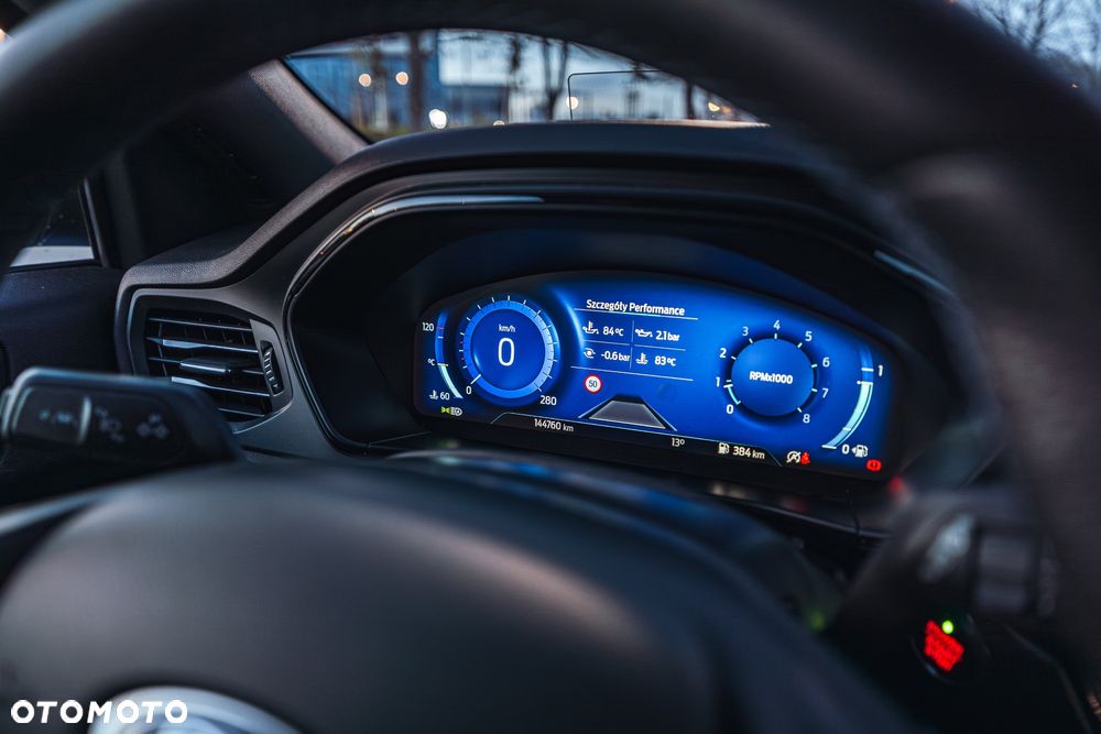 Ford Focus 2.3 EcoBoost ST Edition - 11