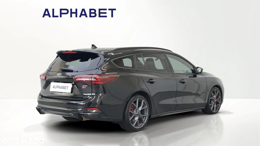 Ford Focus 2.3 EcoBoost ST - 10