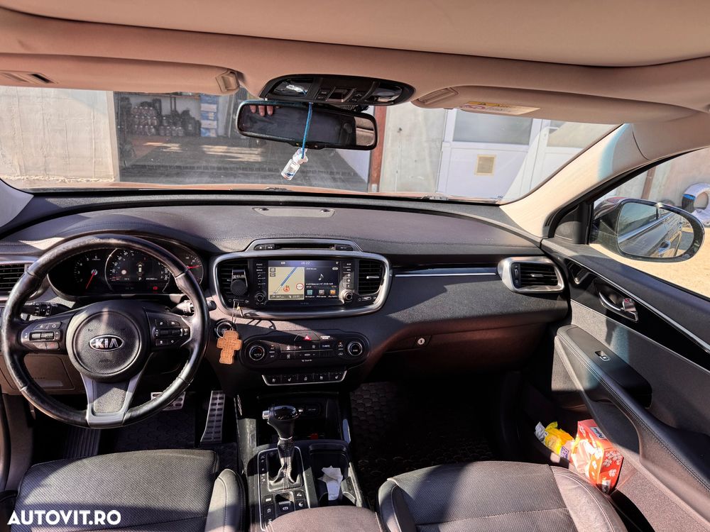 Kia Sorento 2.2 CRDi 4WD Aut. Executive - 11