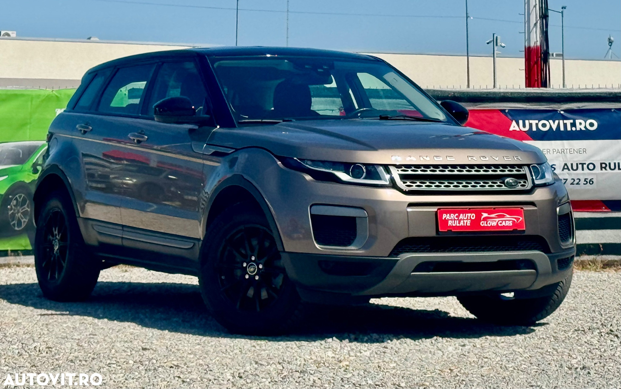 Land Rover Range Rover Evoque - 17