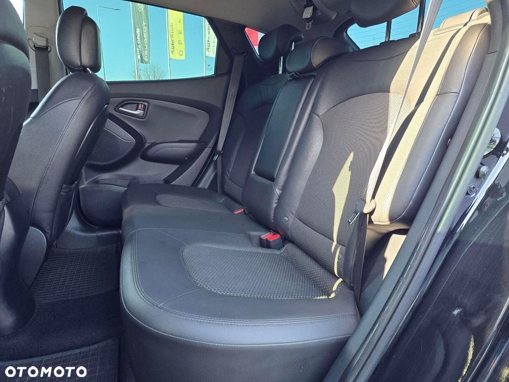 Hyundai ix35 1.7 CRDi Comfort 2WD - 17