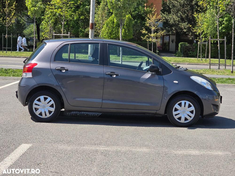 Toyota Yaris 1.0 Optimo - 13