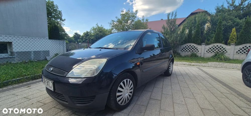 Ford Fiesta 1.3 Ambiente - 9