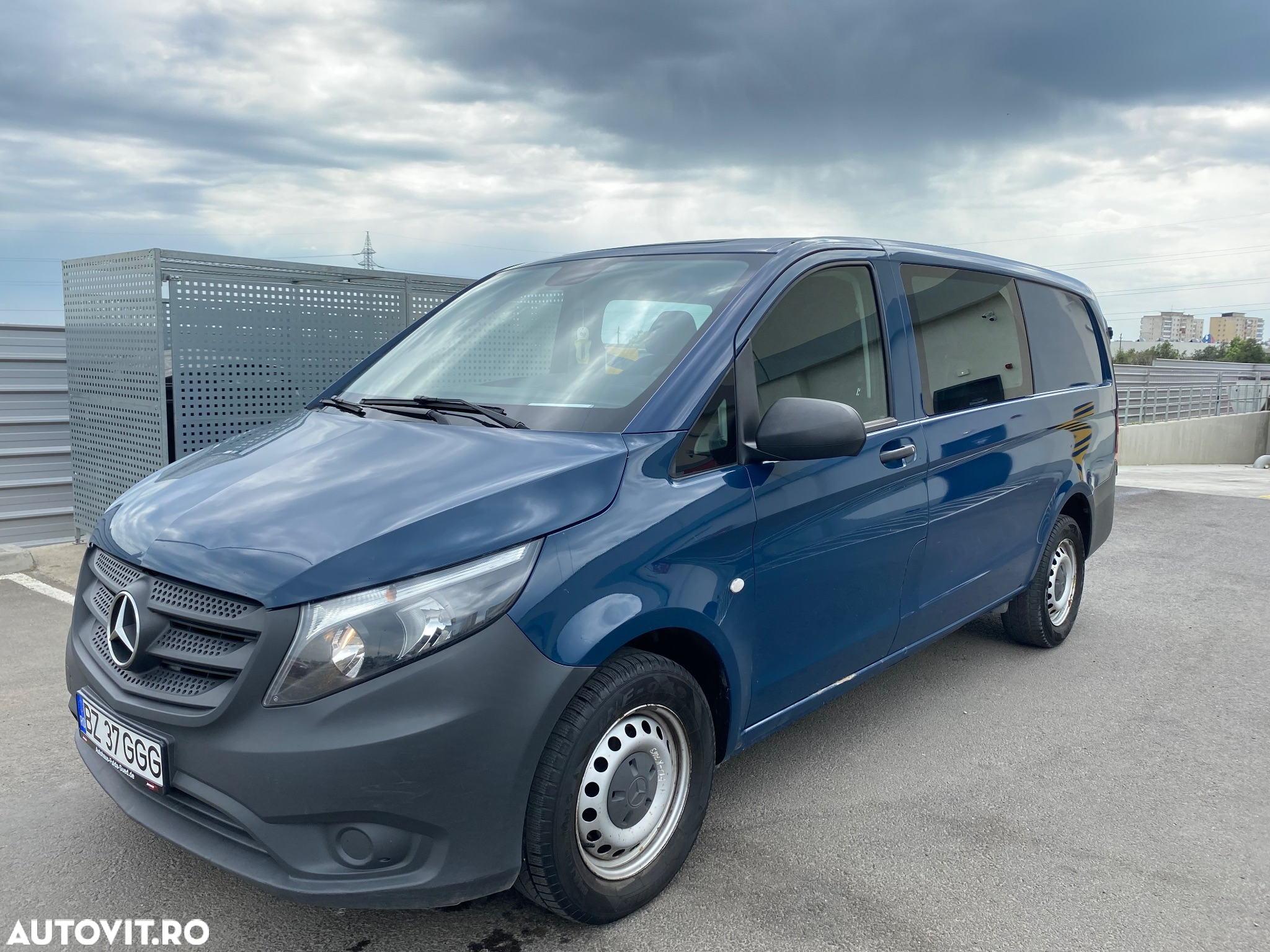 Mercedes-Benz Vito - 2