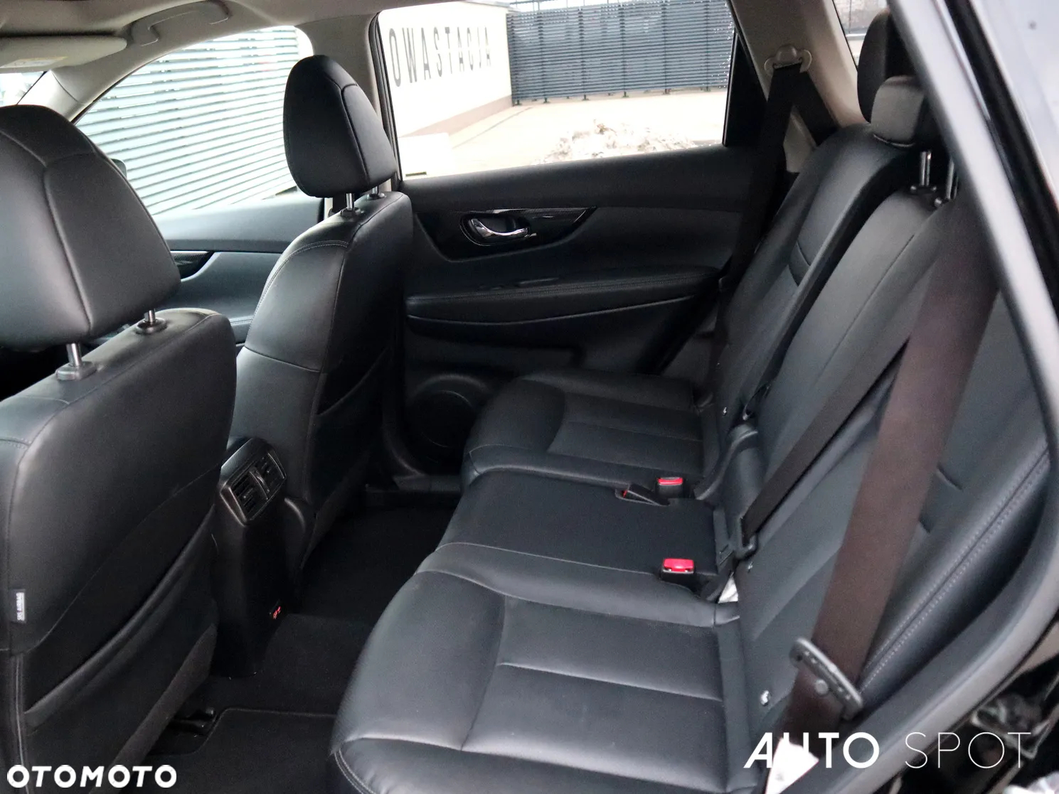 Nissan X-Trail 1.3 DIG-T Tekna 2WD DCT - 37