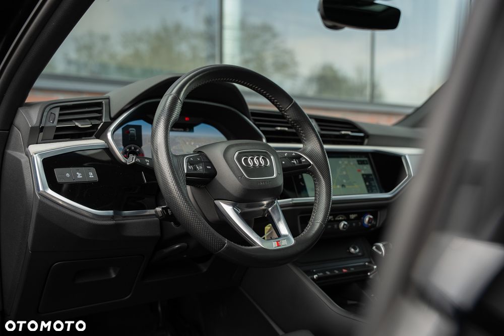 Audi Q3 40 TDI Quattro S tronic advanced - 24