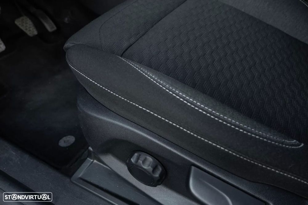 Ford Puma 1.0 EcoBoost MHEV Titanium - 12