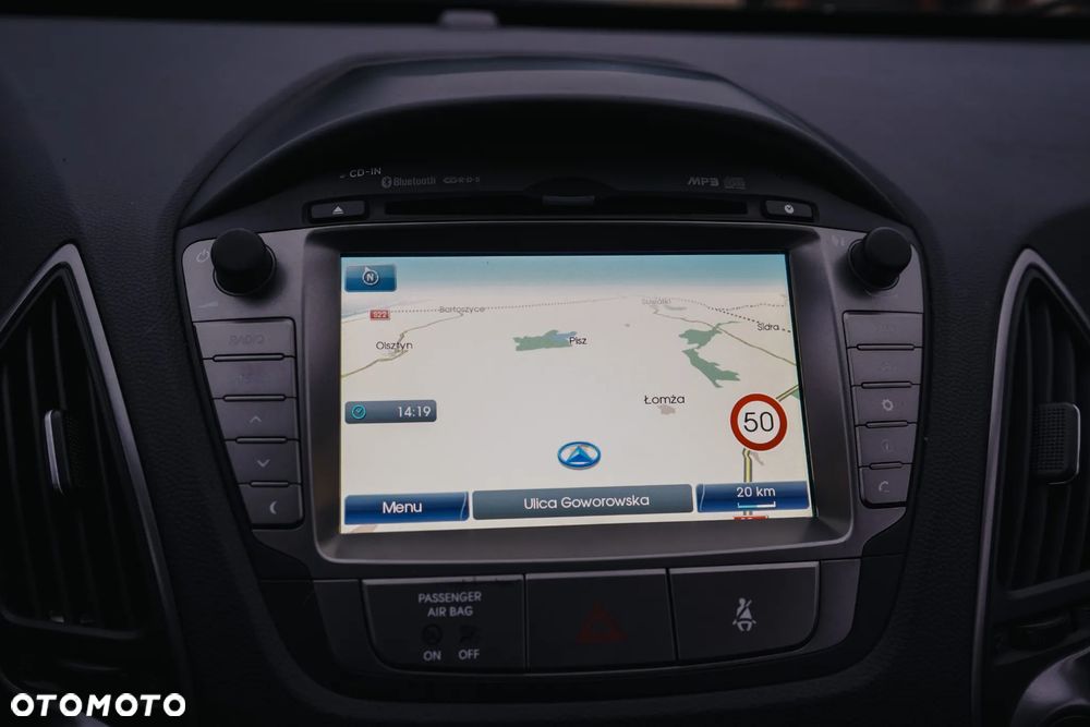 Hyundai ix35 1.7 CRDi 2WD blue Finale Gold - 23