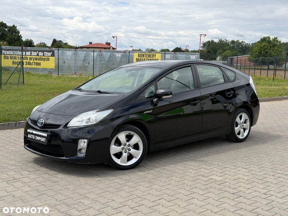 Toyota Prius - 1