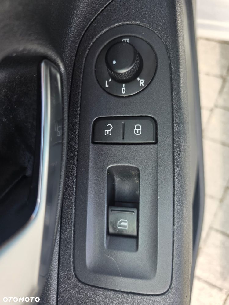 Volkswagen up! - 17