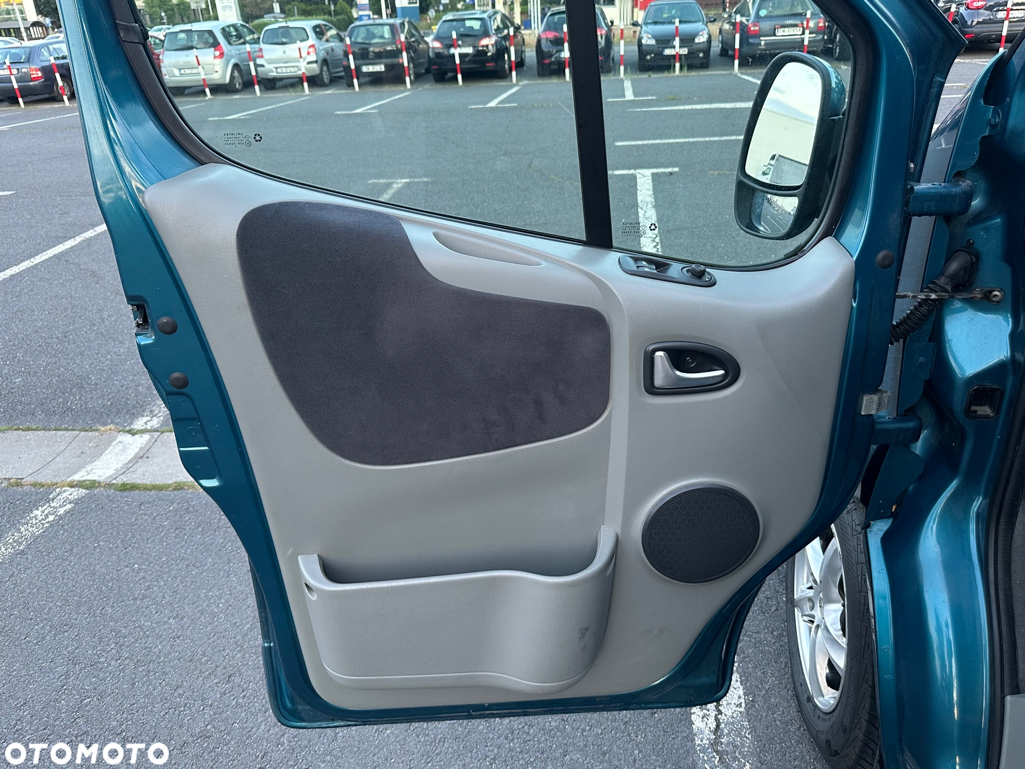 Renault Trafic - 12