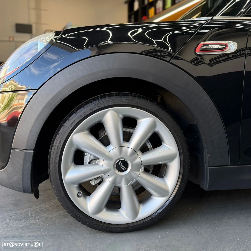 MINI 3 Portas Cooper D - 5