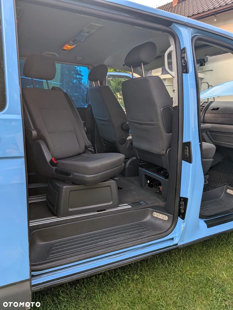 Volkswagen Transporter - 8