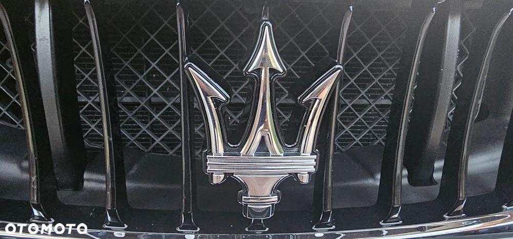 Maserati Ghibli Standard - 1