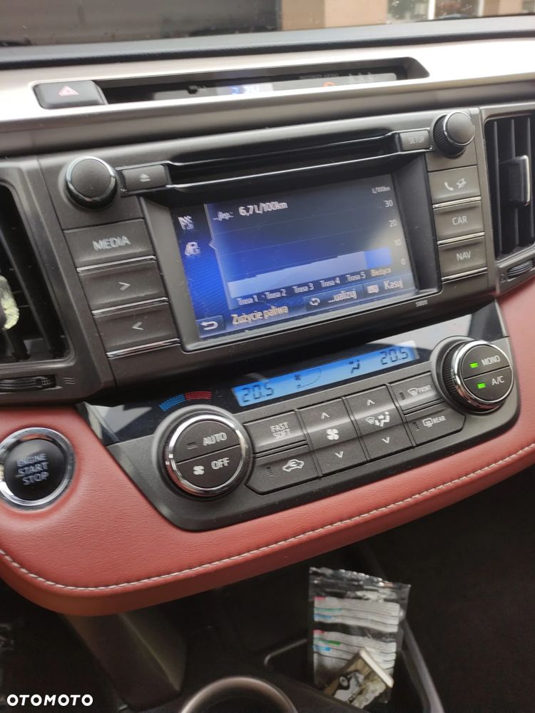 Toyota RAV4 2.0 Prestige MS EU6 - 20