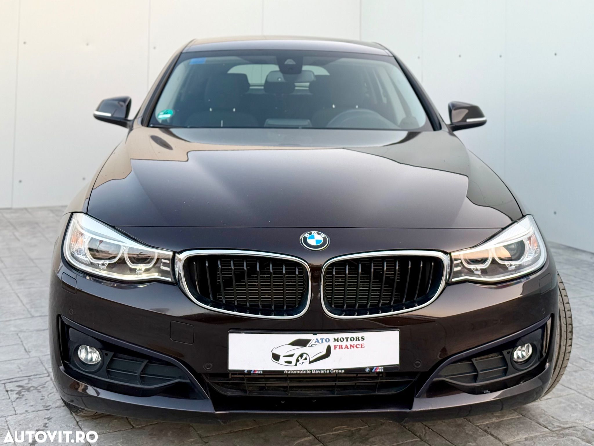 BMW Seria 3 320d Sport Line - 1