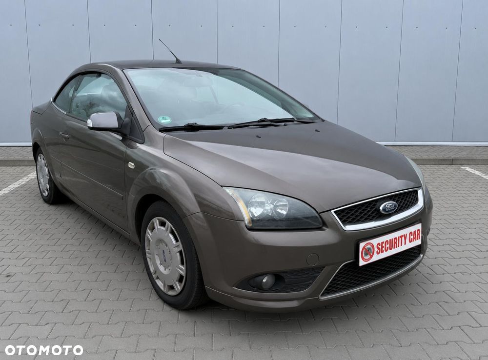 Ford Focus 2.0 16V Ghia - 2