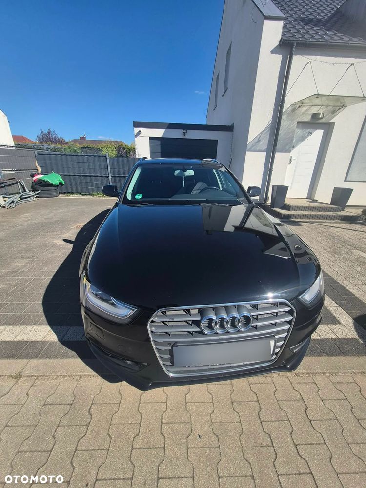 Audi A4 Avant 2.0 TDI - 1