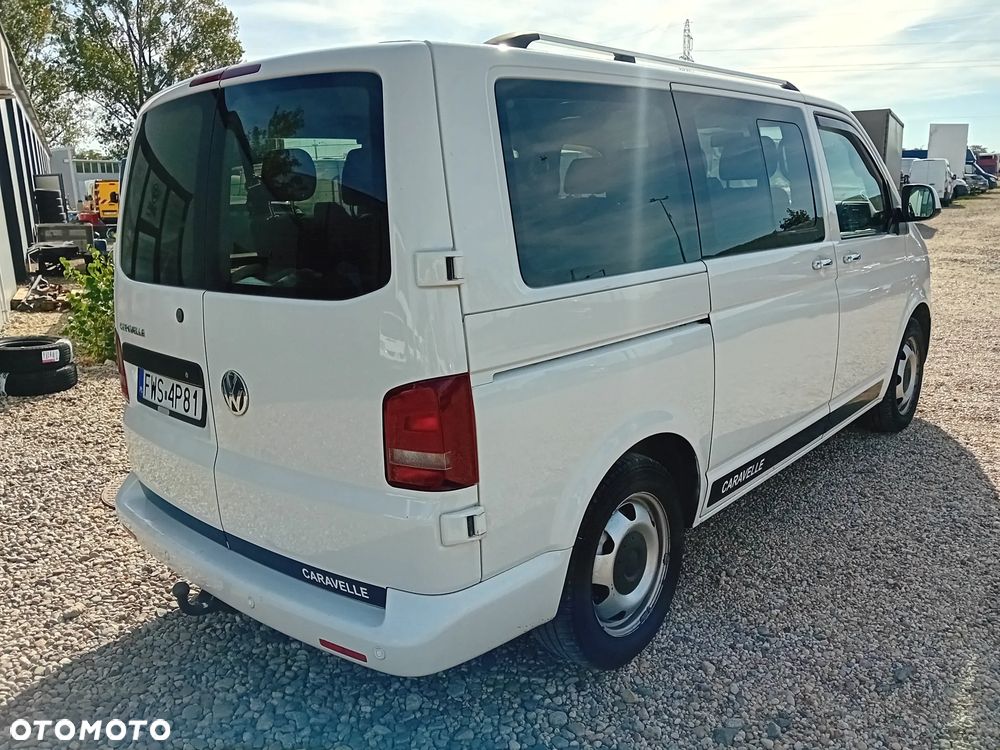 Volkswagen Caravelle - 5
