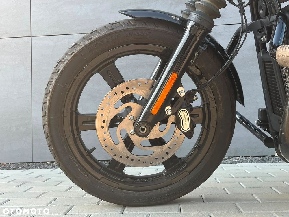 Harley-Davidson Softail Street Bob - 9