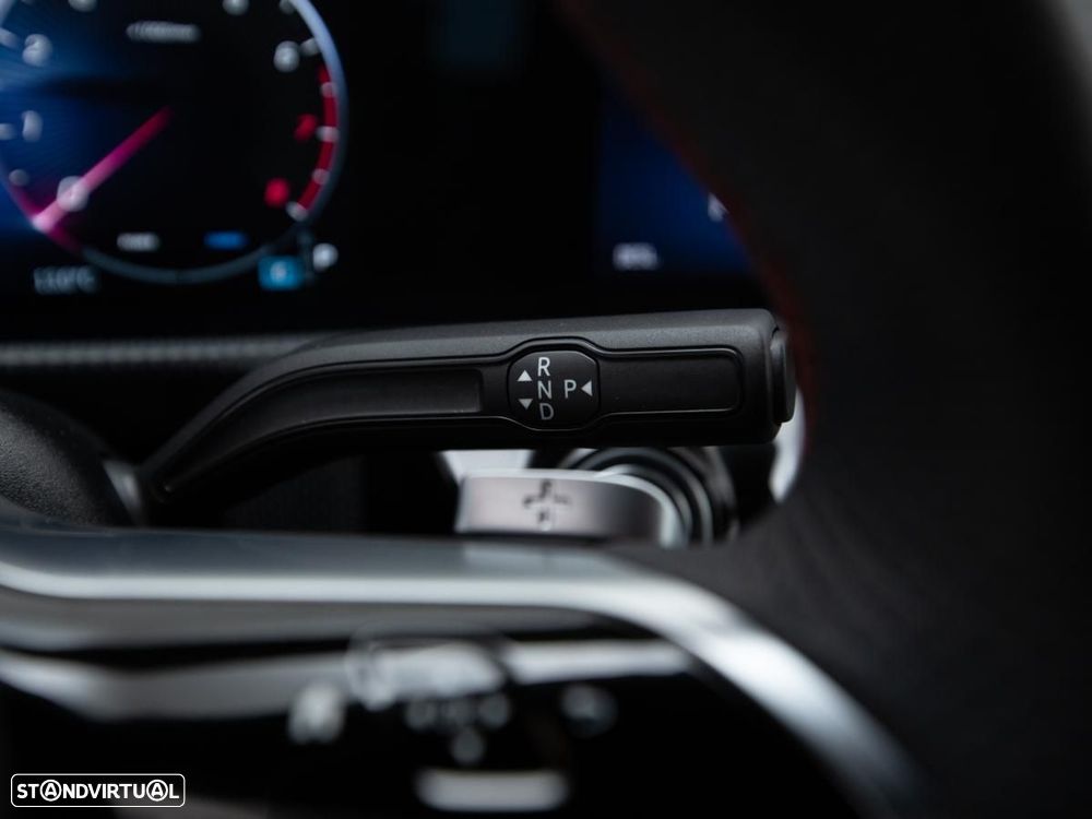 Mercedes-Benz A 200 7G-DCT AMG Line — fotografia 19