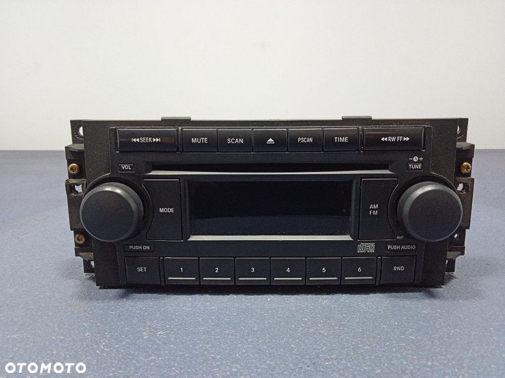 JEEP GRAND CHEROKEE III WK 04- RADIO CD FABRYCZNE P05091710AF - 1