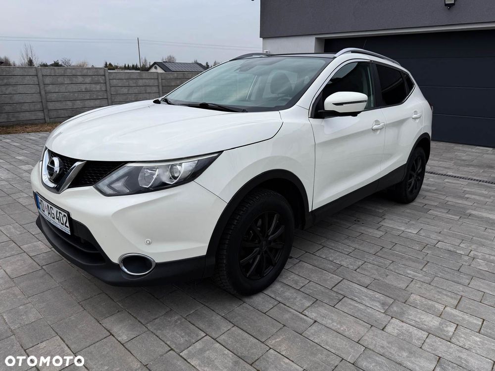 Nissan Qashqai - 2
