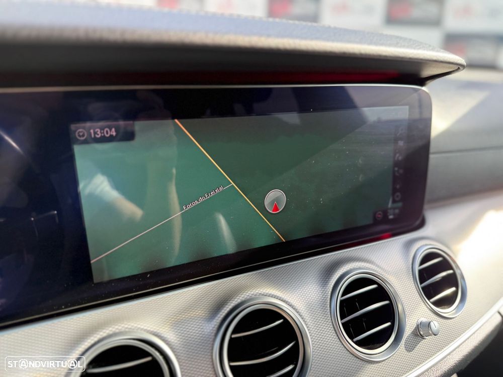 Mercedes-Benz E 300 de AMG Line - 50