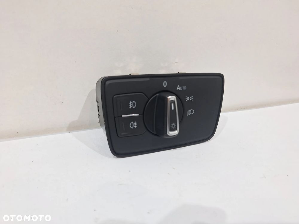 VW PASSAT B8 WŁĄCZNIK PRZEŁĄCZNIK ŚWIATEŁ 3G0941663H - 3