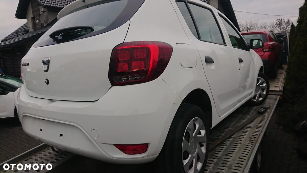 Dacia Sandero - 6