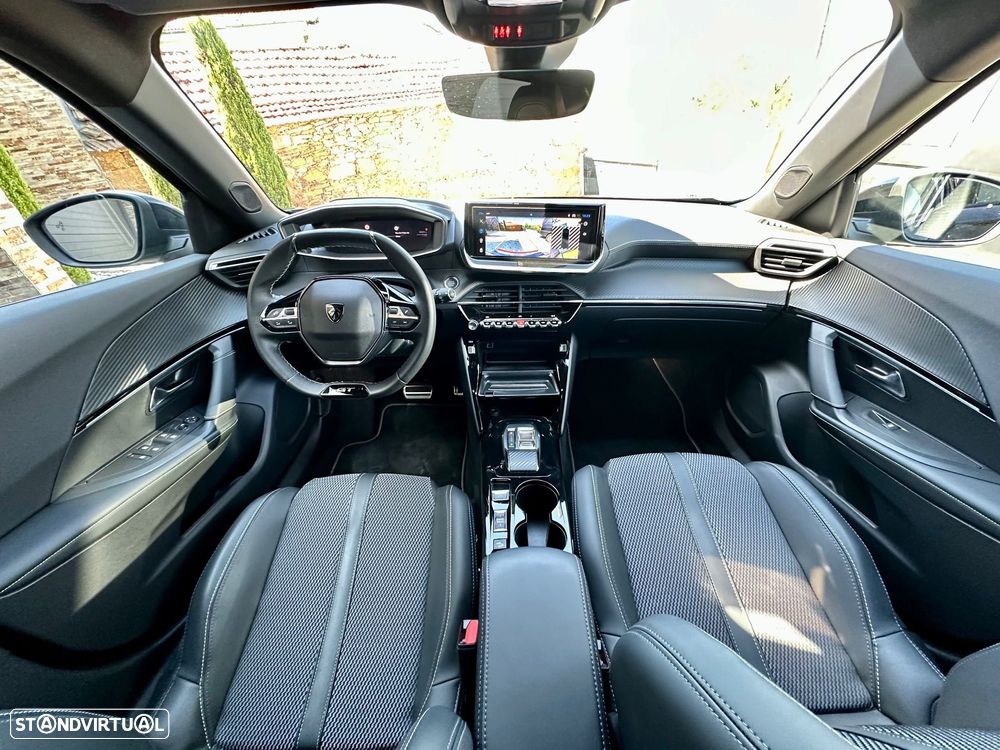 Peugeot e-2008 50 kWh GT Line - 8