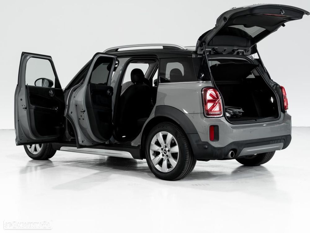 MINI Countryman Cooper SE ALL4 Auto - 5