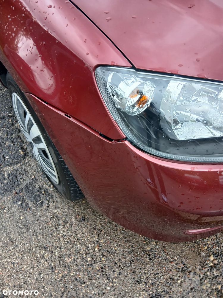 Mazda 2 - 14