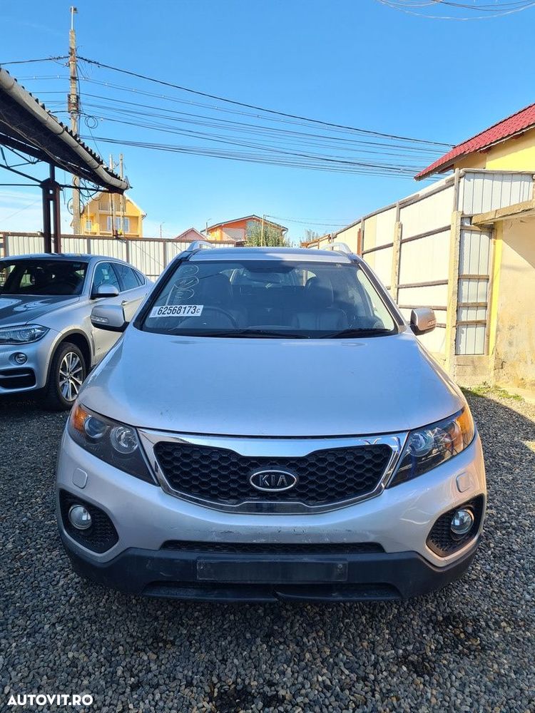 Far Stanga Kia Sorento II 2009 - 2015 SUV 4 Usi (733) Xenon - 7