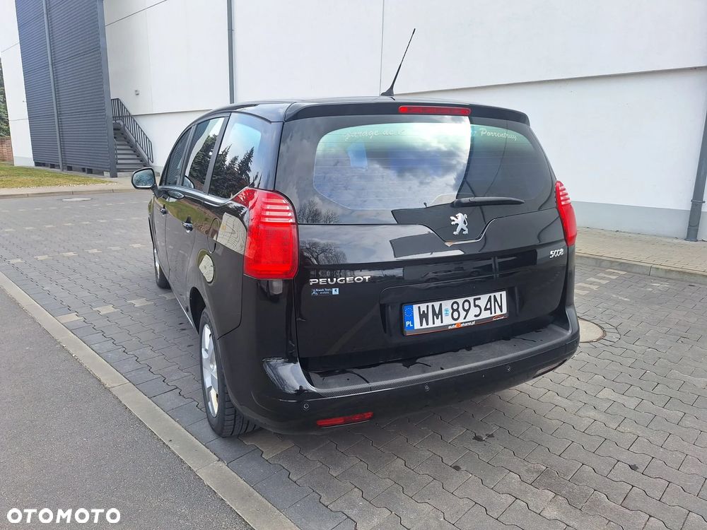 Peugeot 5008 155 THP Family - 9