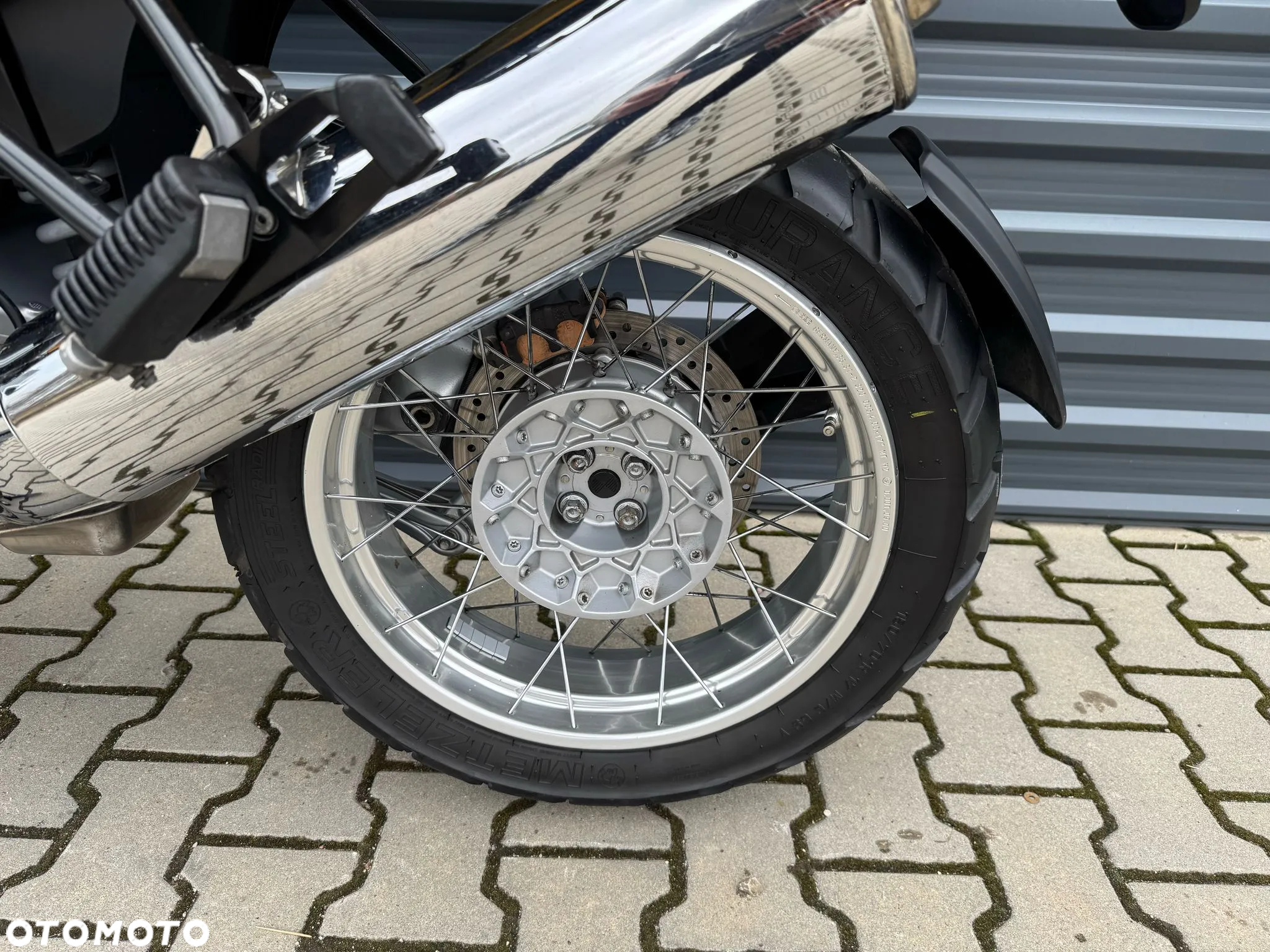 BMW R - 12