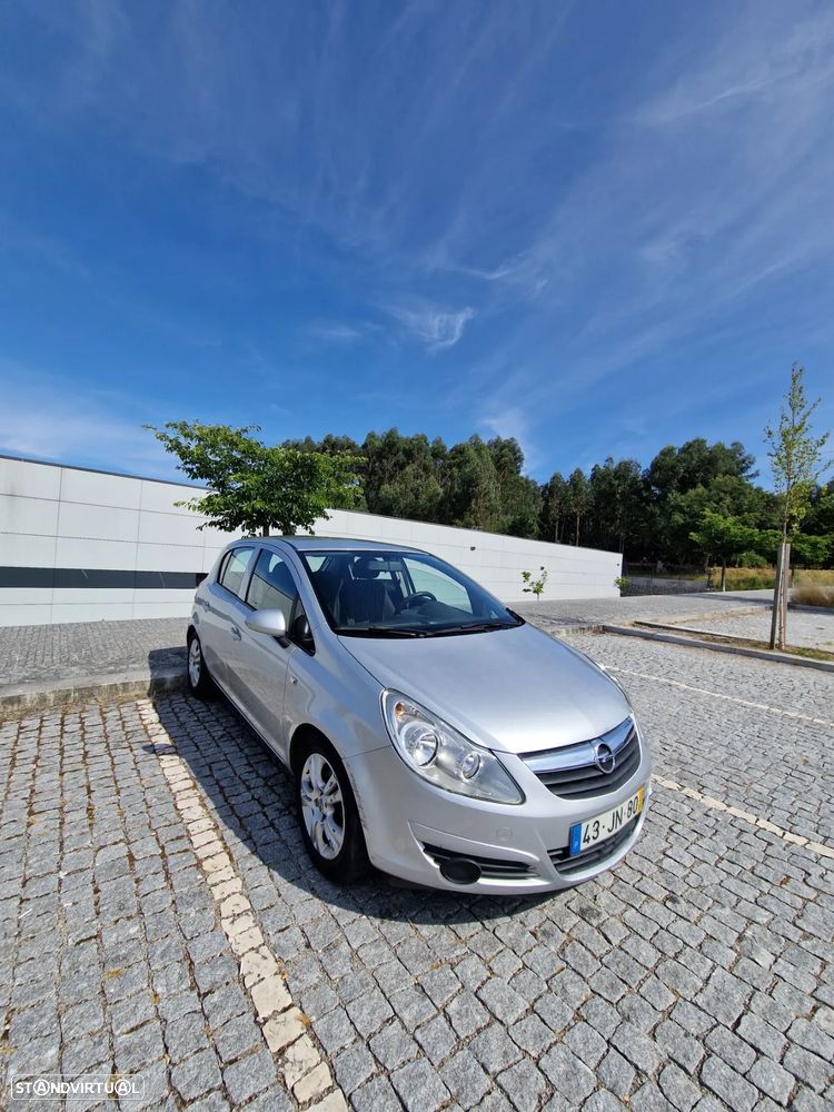 Opel Corsa 1.3 CDTi Enjoy EcoFLEX - 1