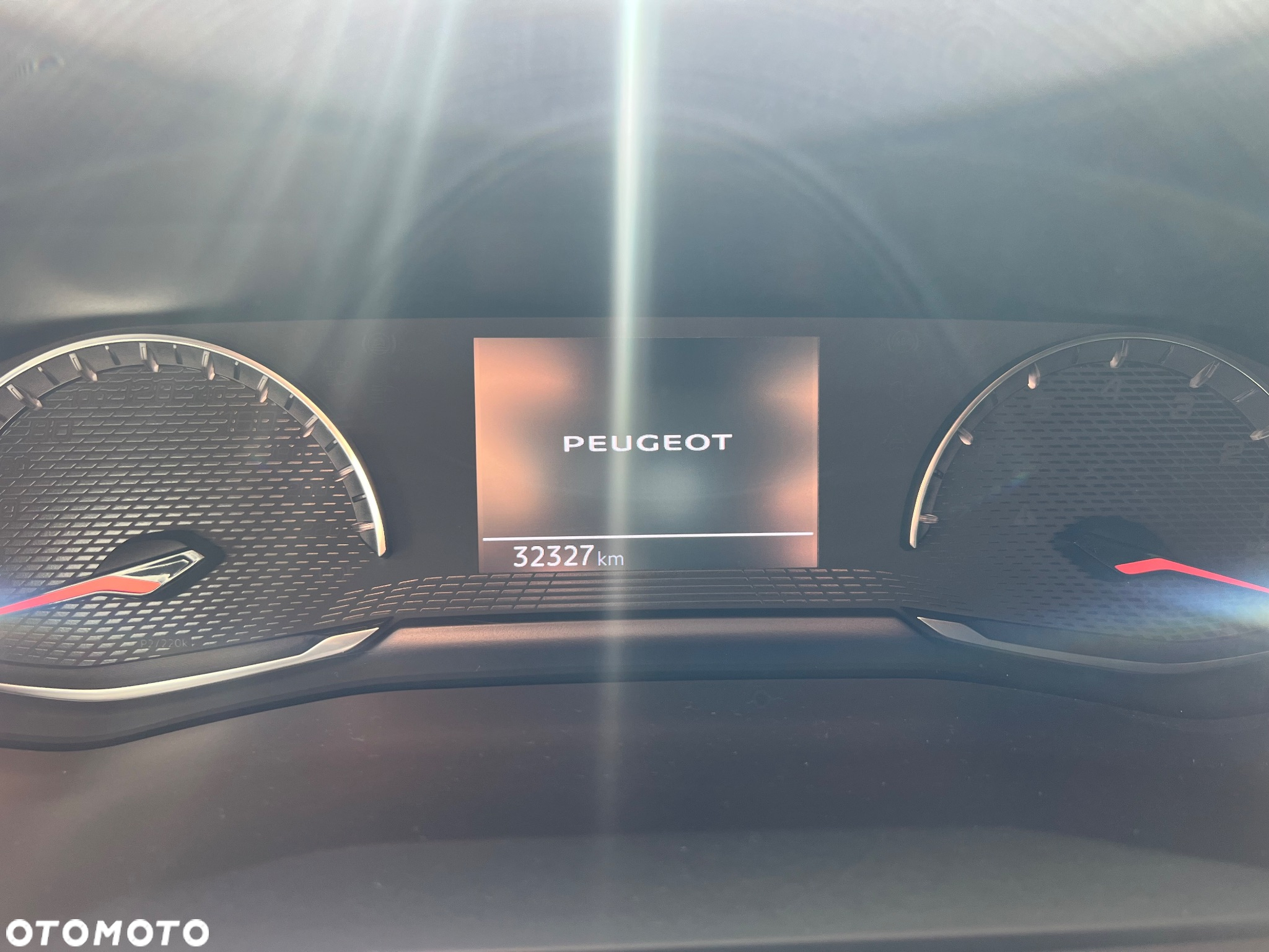 Peugeot 208 PureTech 100 Style - 10