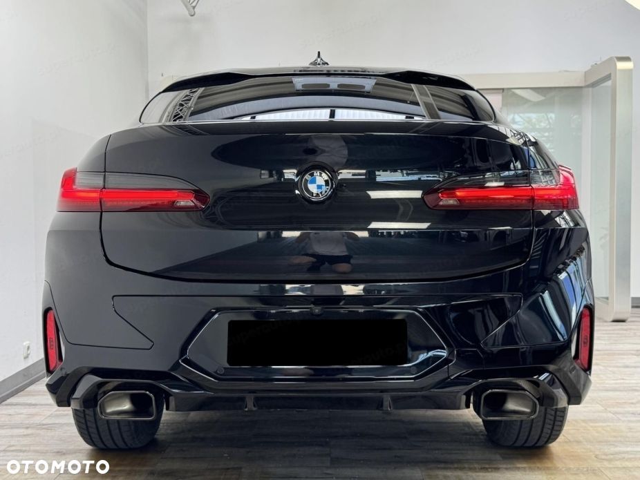 BMW X4 - 4