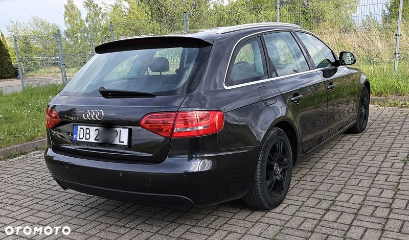 Audi A4 Avant 2.0 TDI - 20
