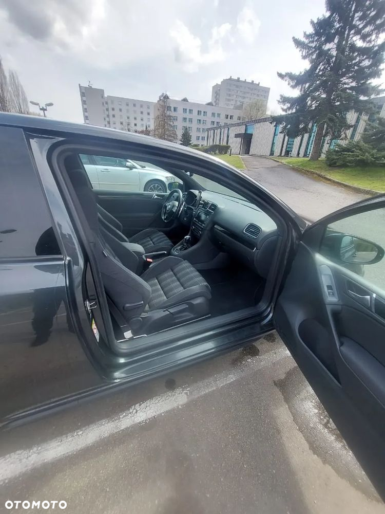 Volkswagen Golf VI 2.0 TDI GTD DSG - 5