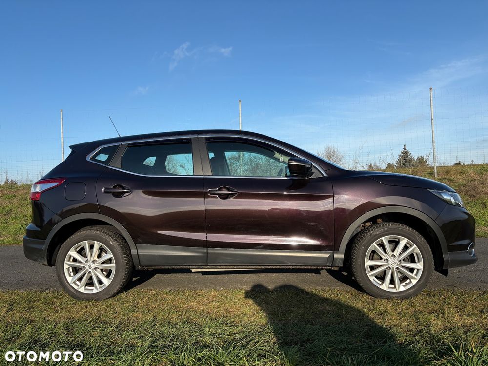 Nissan Qashqai - 2